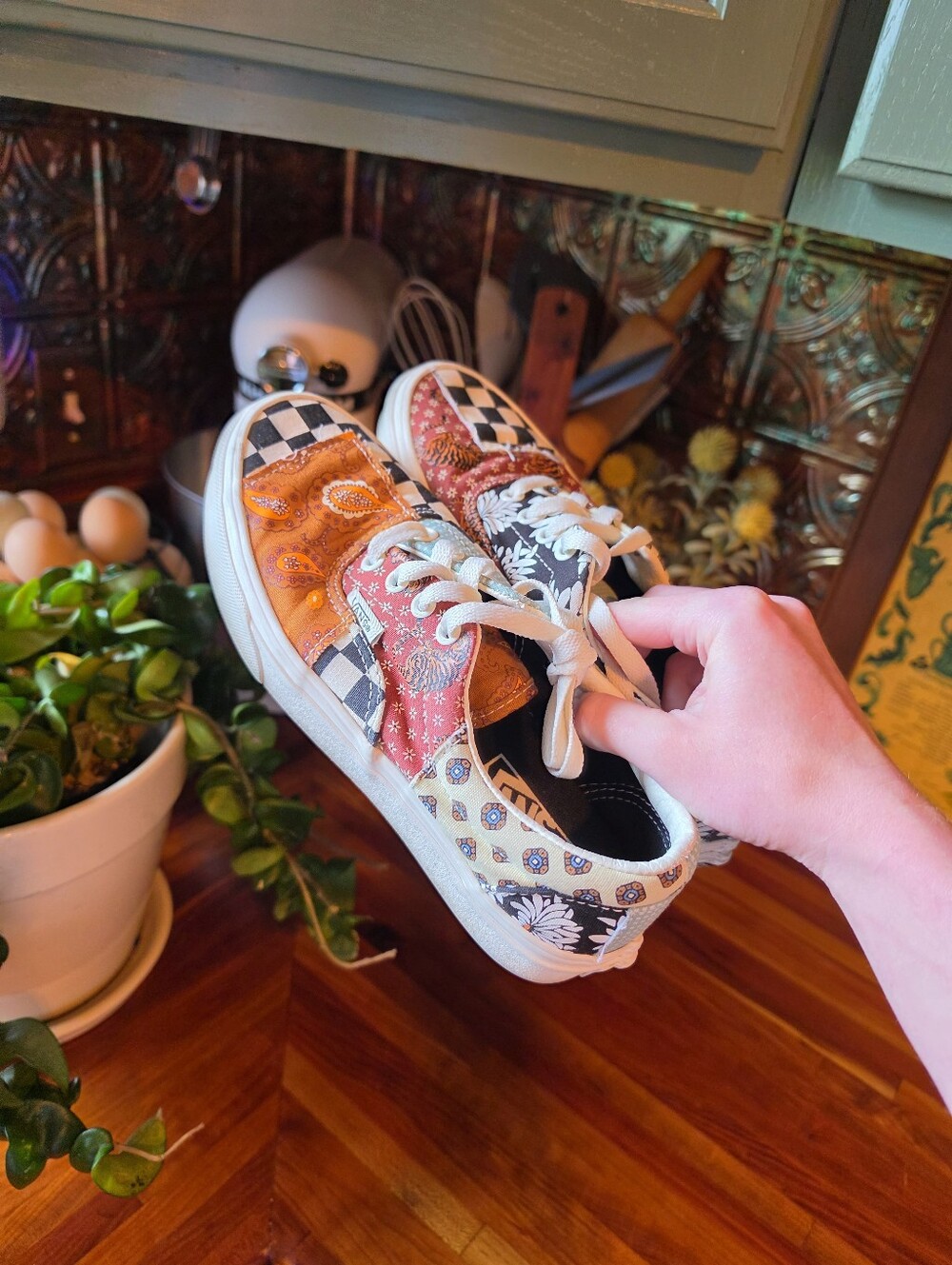 Vans Tiger Patchwork Lace Up Sneakers Size 6.5 Women's